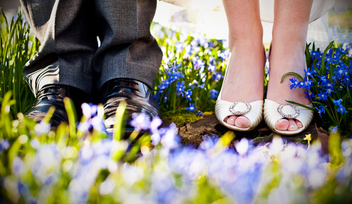 notley abbey bijou weddings quirky wedding photography